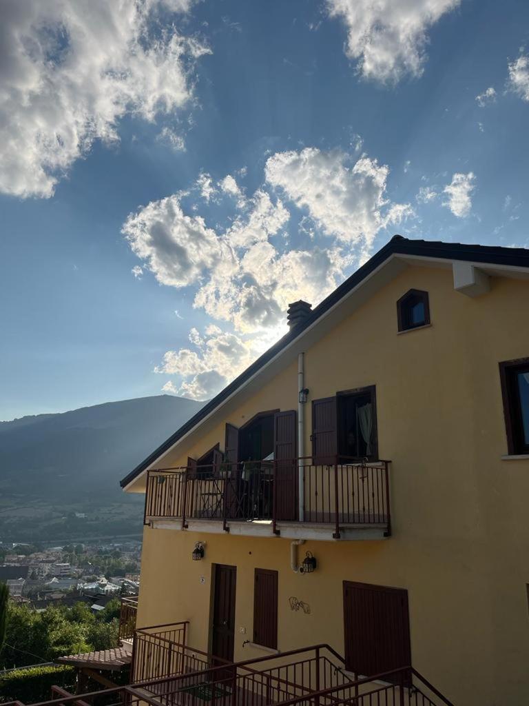 Il Nido Apartment Кастел ди Сангро Екстериор снимка
